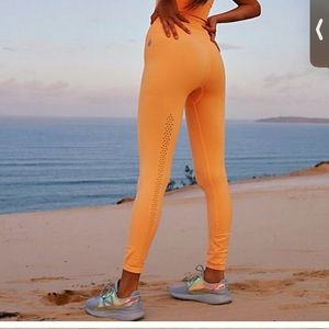 FREE PEOPLE GOOD KARMA LEGGINGS